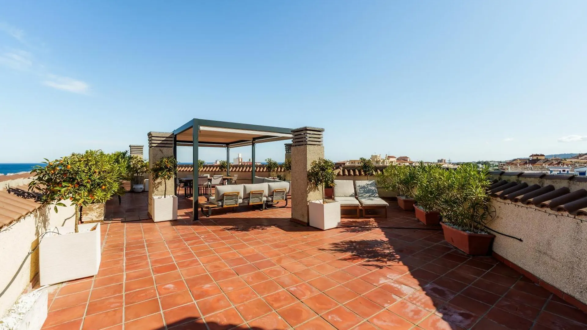 마닐바 Orange Garden Luxury Penthouse 아파트