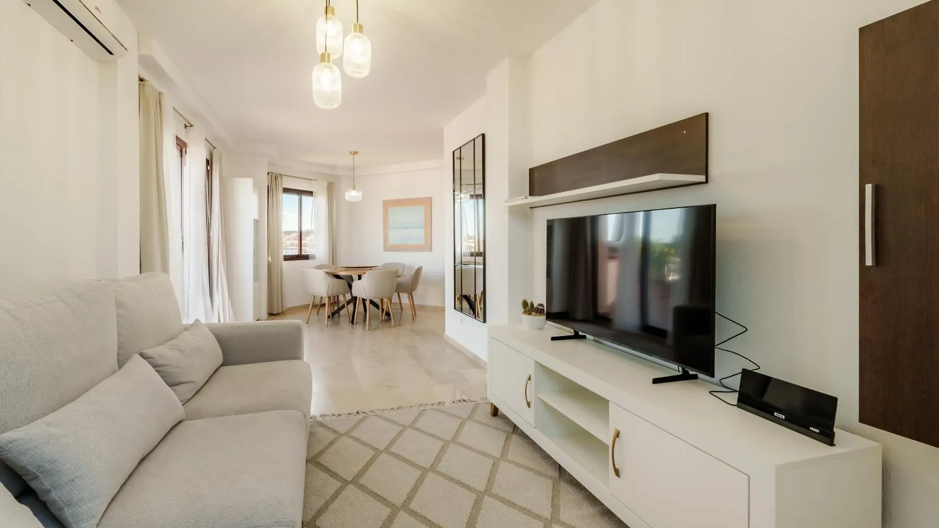 마닐바 Orange Garden Luxury Penthouse 아파트 0*,